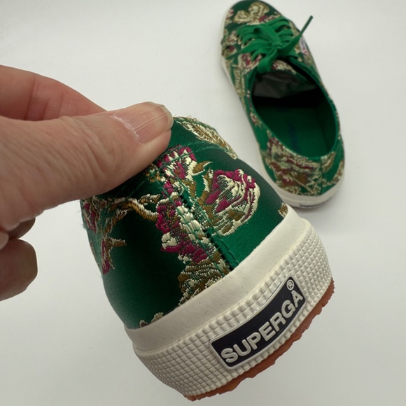 Superga Women’s 11 Green Red Fuchsia  Gold Floral Brocade Sneakers NWOT - Picture 10 of 14